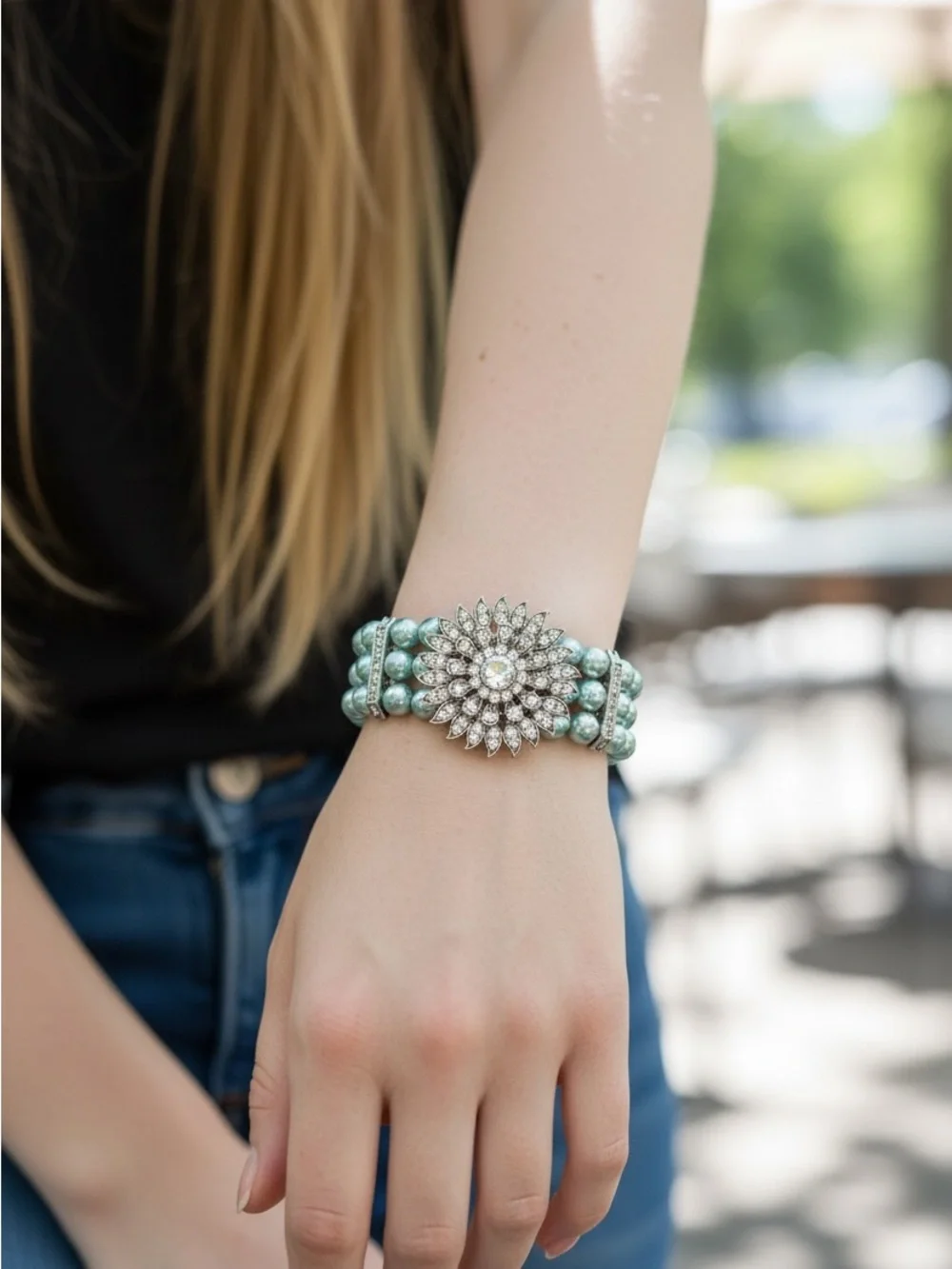 8/21 Turquoise Bead Bracelet with Crystal Flower Center